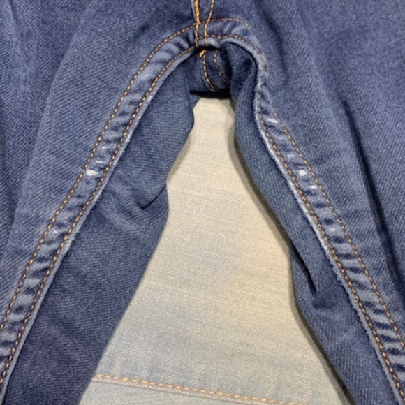 Levi's Skinny Jean Size 32 - Picture 8 of 8